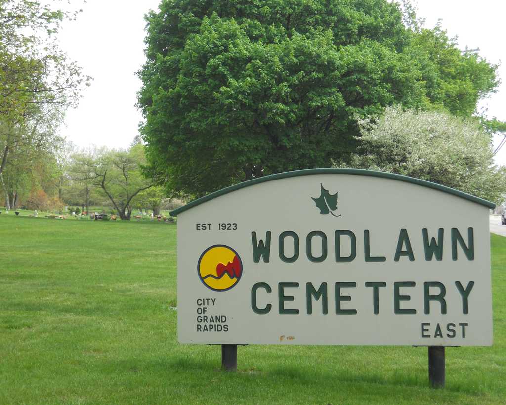 Woodlawn Cemetery
